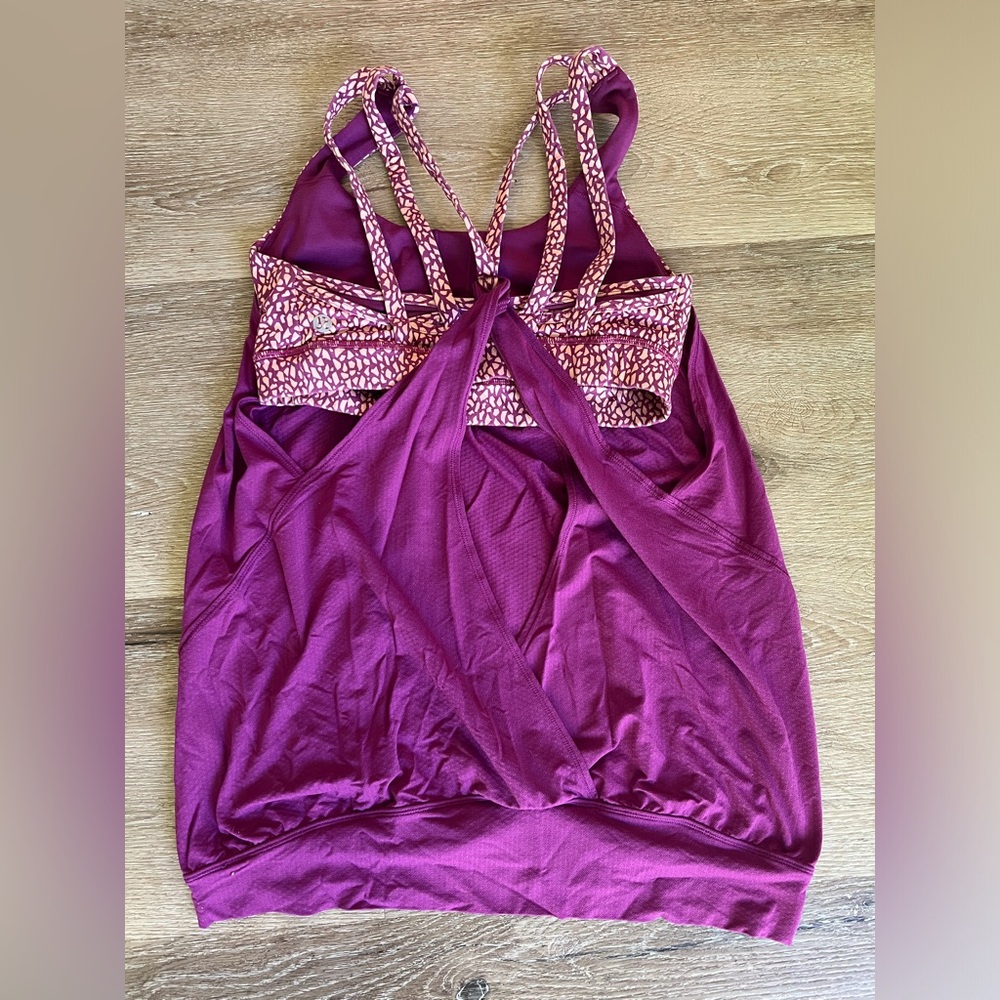Lululemon nouveau limits tank with bra